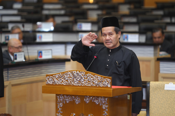 abdullah-mat-yasim-angkat-sumpah-sebagai-ahli-dewan-negara