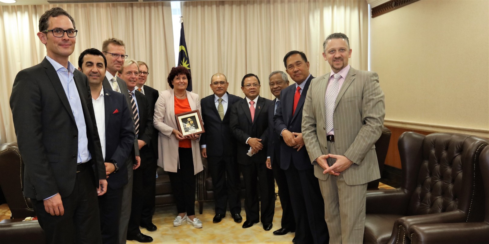 delegasi-jerman-kunjungi-timbalan-yang-di-pertua-dewan-rakyat