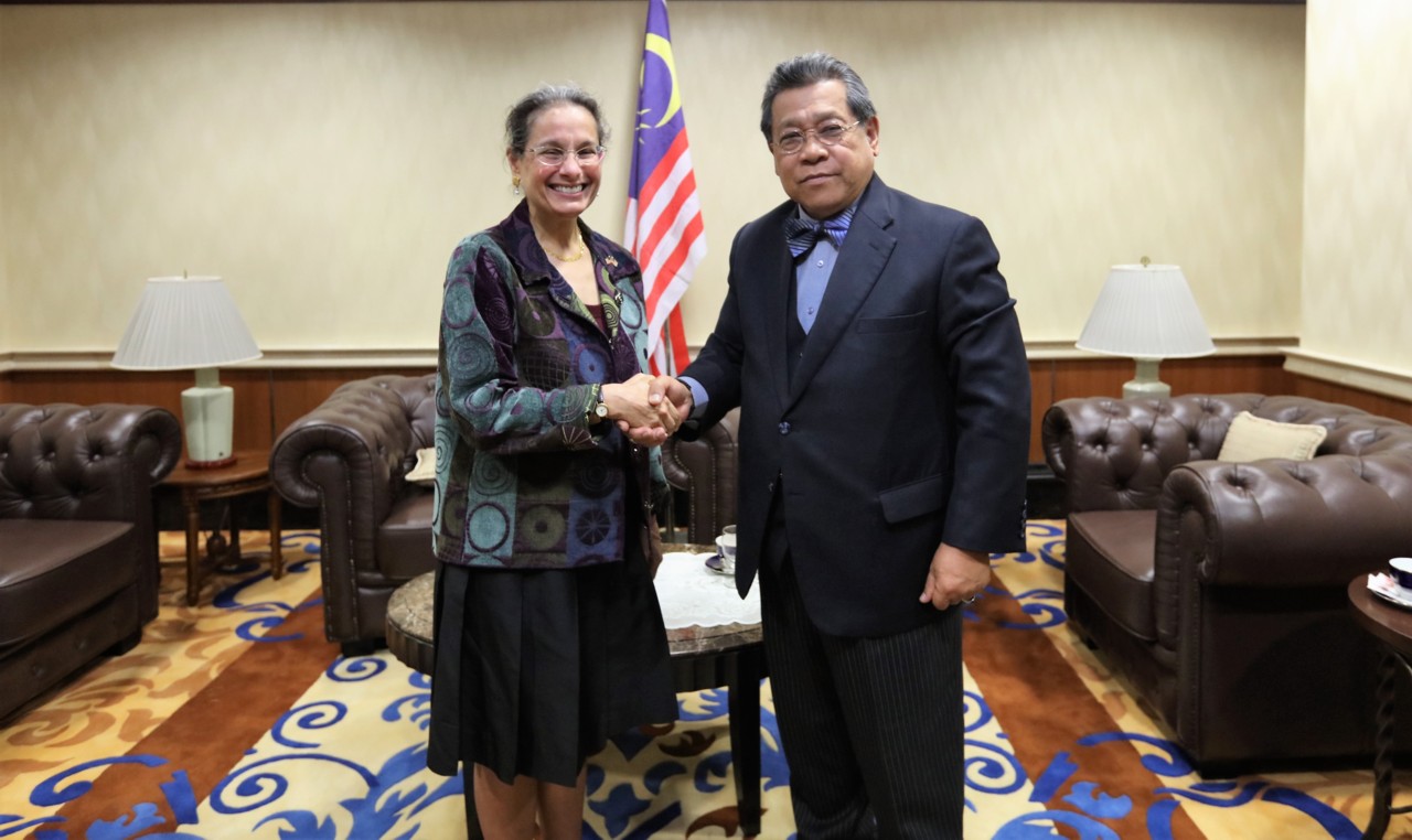 duta-besar-amerika-syarikat-kunjungi-yang-di-pertua-dewan-rakyat