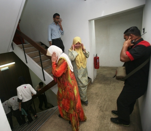 latihan-keselamatan-kebakaran-pengungsian--bangunan-parlimen-malaysia