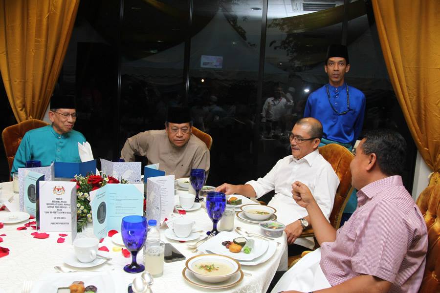 majlis-berbuka-puasa-anjuran-yang-di-pertua-dewan-rakyat