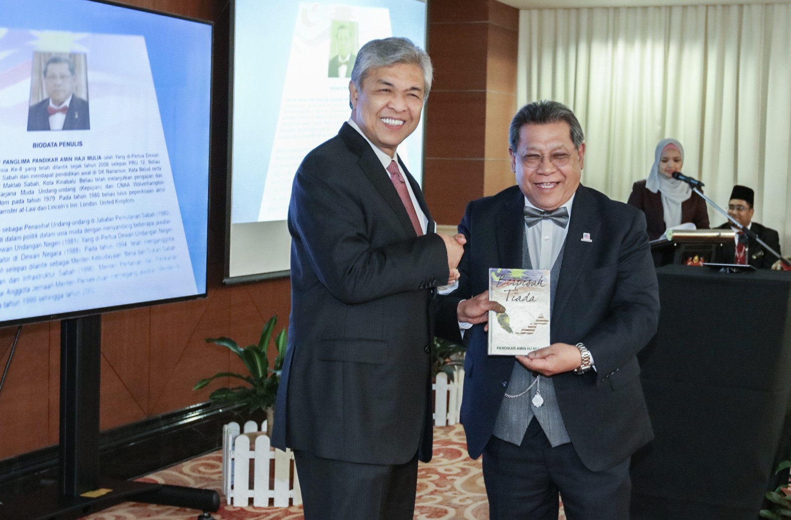 majlis-pelancaran-buku---berpisah-tiada