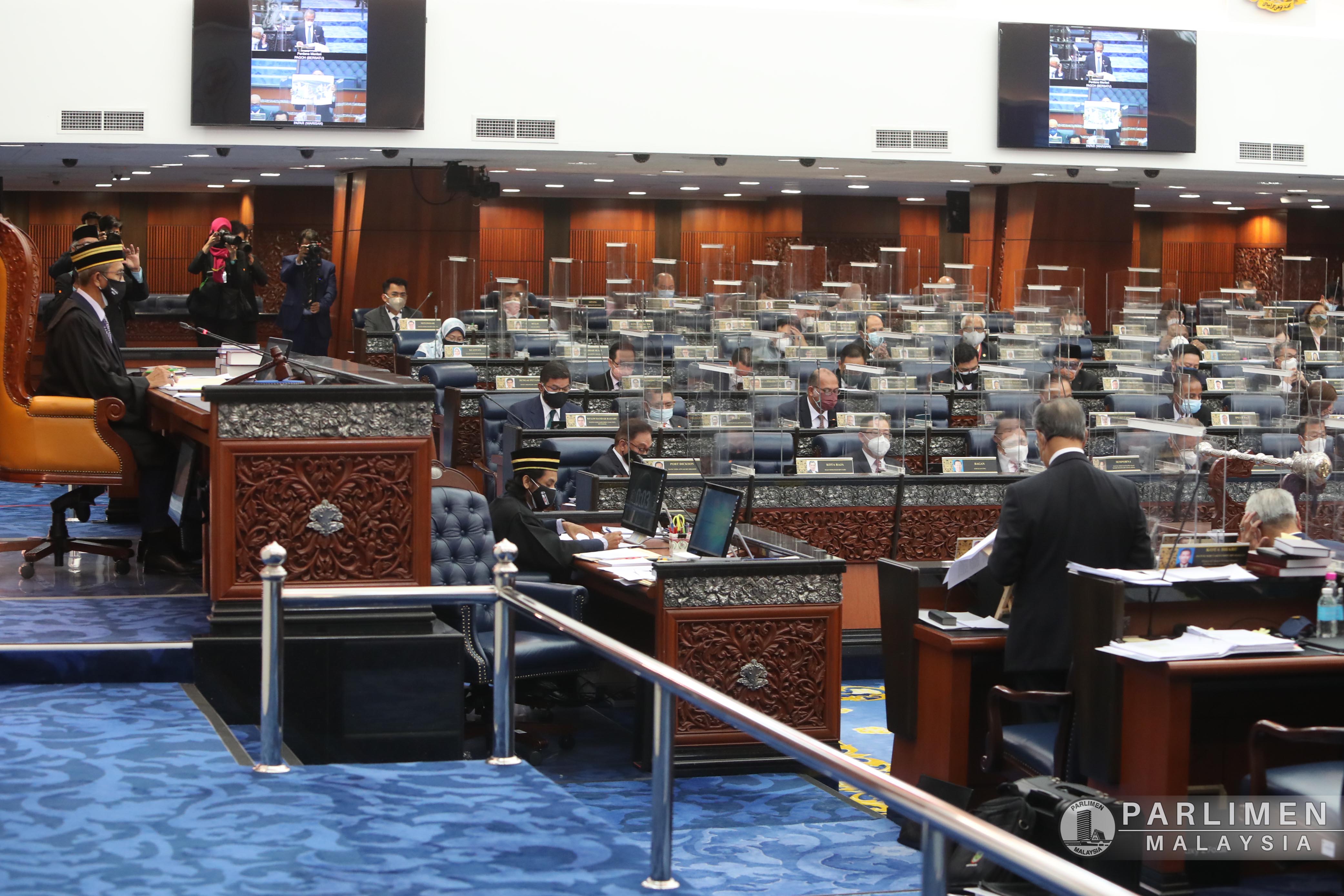 mesyuarat-khas-penggal-ketiga-majlis-parlimen-keempat-belas