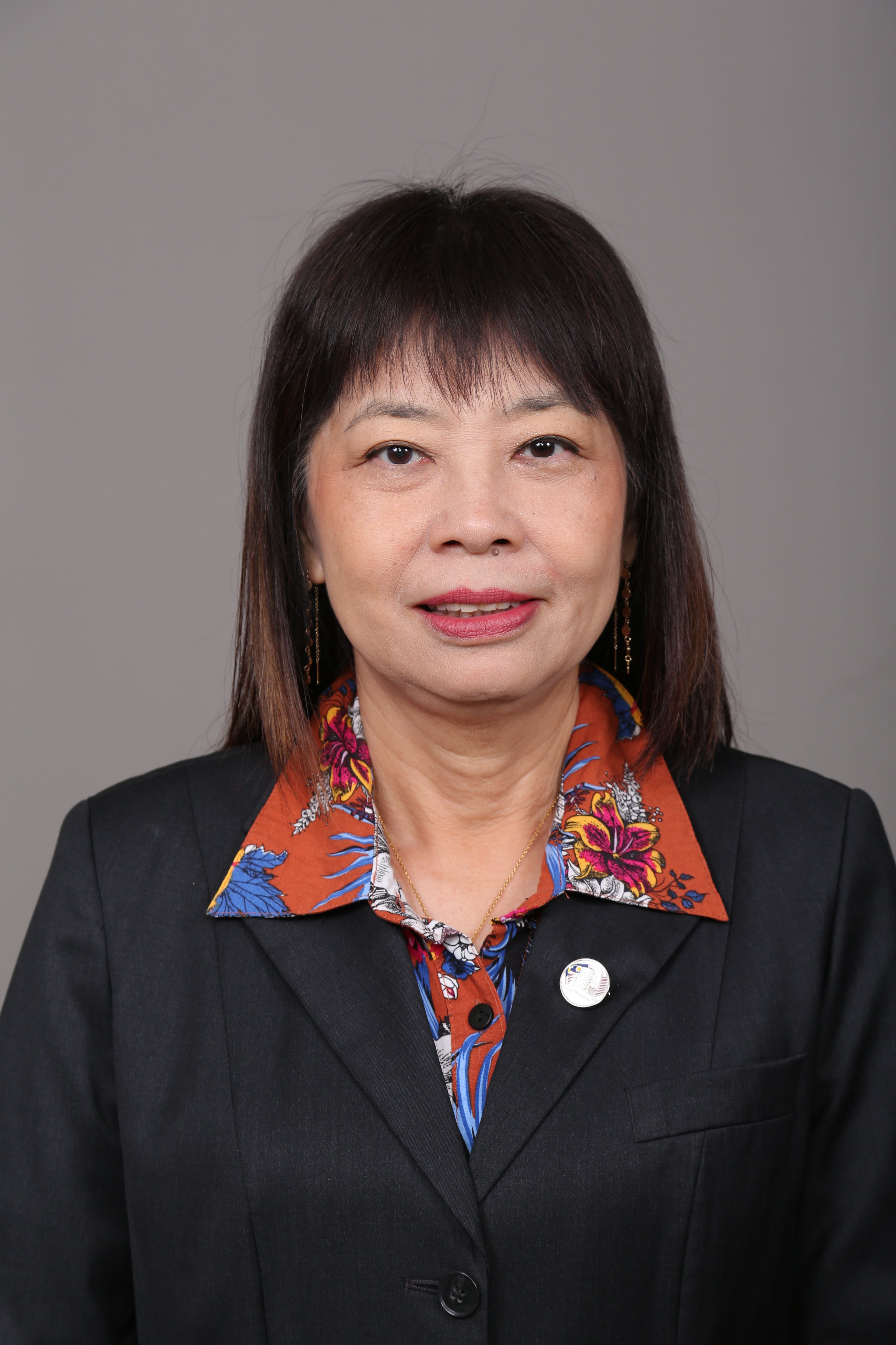 Photo - YB Puan Lim Hui Ying - Click to open the Member of Parliament profile